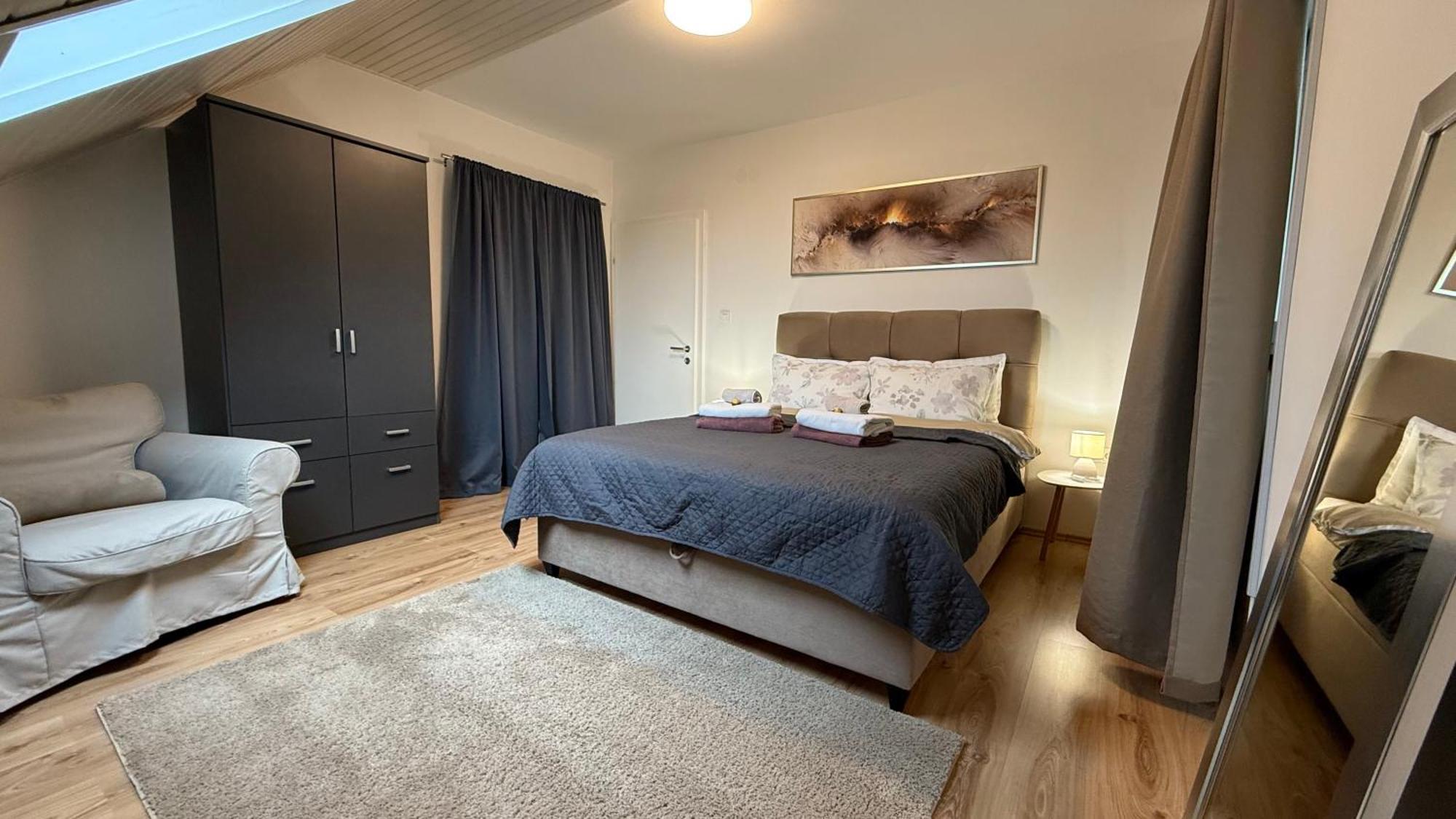 Apartment Urbanapartment5 *